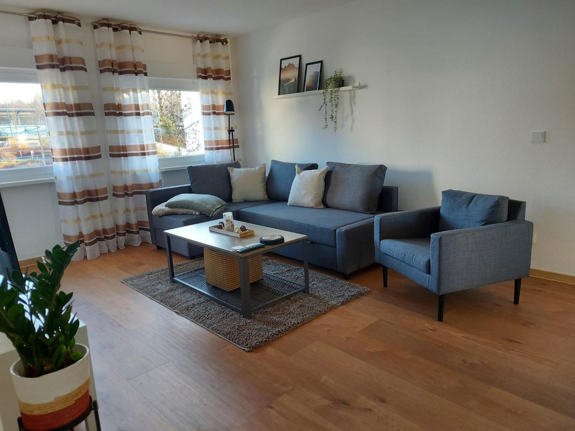 Ferienwohnung In Erftstadt 2 Min Fusslaeufig Zum Bahnhof, Phantasialand, Koeln, Koeln Messe, Eifel ภายนอก รูปภาพ