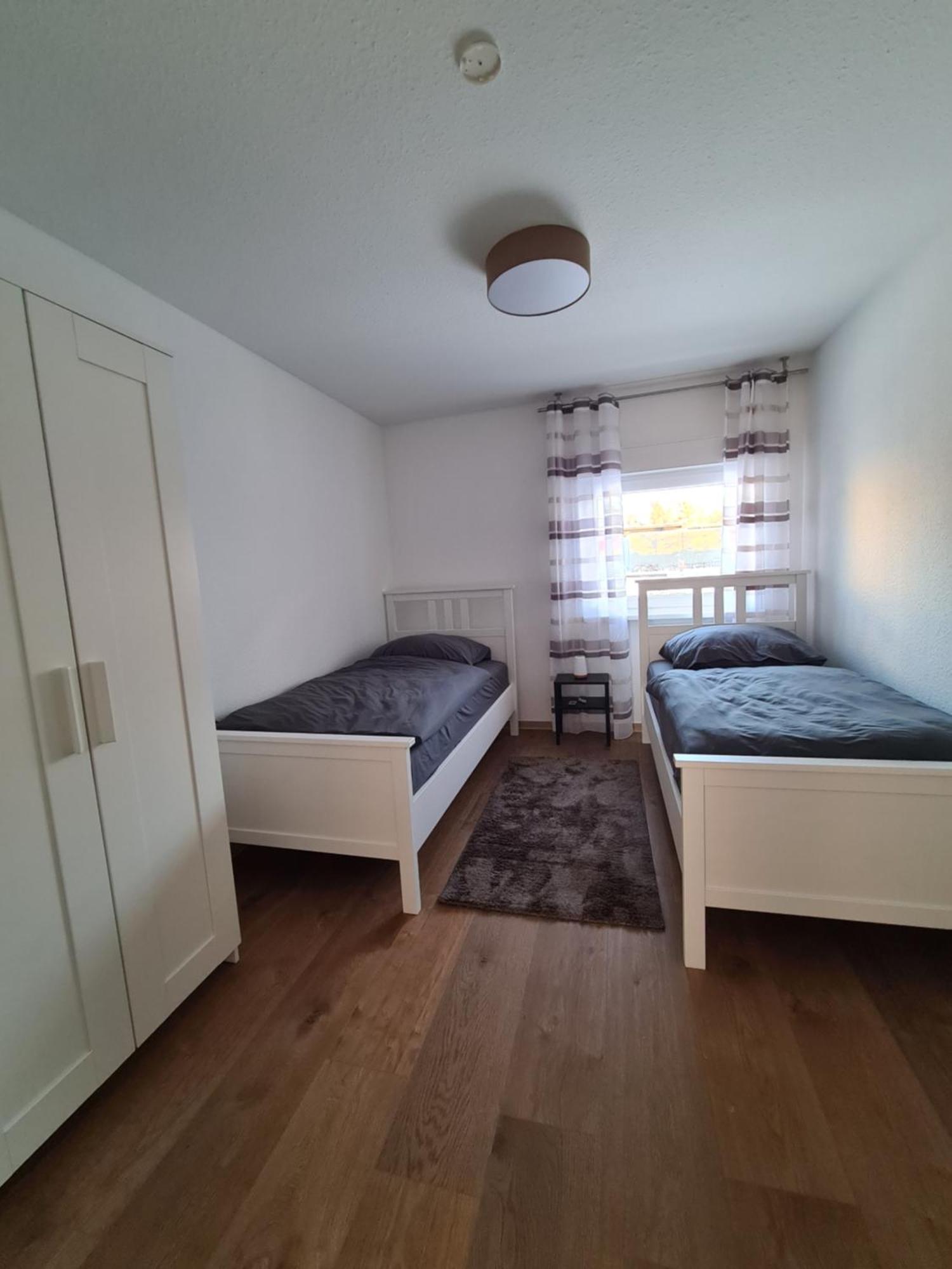 Ferienwohnung In Erftstadt 2 Min Fusslaeufig Zum Bahnhof, Phantasialand, Koeln, Koeln Messe, Eifel ภายนอก รูปภาพ